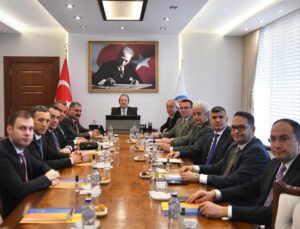Mersin’de son bir haftada aranan bin 121 kişi yakalandı