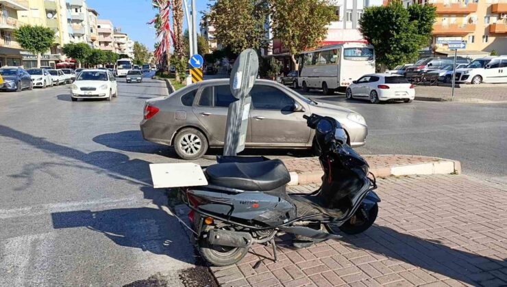 Motosiklet otomobille çarpıştı: 1 yaralı