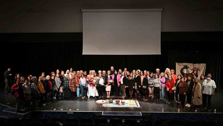 Muratpaşa Belediye Başkanı Ümit Uysal’dan şiddete karşı çözüm çağrısı