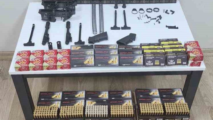 Şüpheli kargoyu takip eden polis eden polis ekipleri adeta cephanelik ele geçirdi