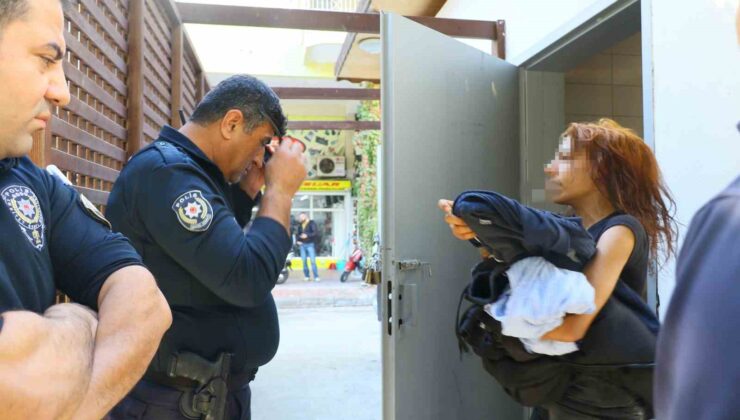 Tuvalette çığlıklarıyla polisi alarma geçirdi, kapıyı açınca ’sizleri seviyorum’ dedi