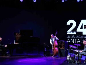 24. Uluslararası Antalya Piyano Festivali’nde Kerem Görsev’den caz rüzgarı