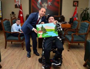 5 aylıkken babası şehit olan bedensel engelli Savaş tüm zorluklara rağmen devletin desteğiyle üniversiteyi kazandı