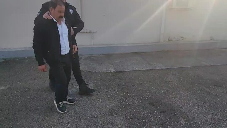 Adana’da korsan otoparkçı suçüstü yakalandı