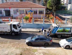 Akdeniz’de temizlik ve dezenfekte çalışmaları devam ediyor