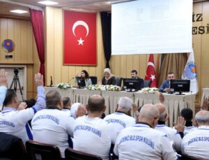 Akdeniz’in meclis üyelerinden spora ve sporculara formalı destek