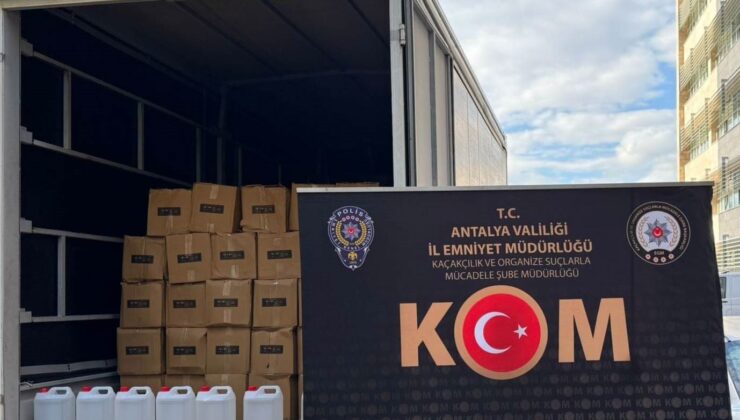 Antalya’da yılbaşı öncesi 108 bin şişe kaçak içki ele geçirildi