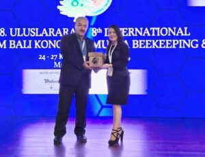 Arıcılık dünyası Muğla’da bir araya geldi