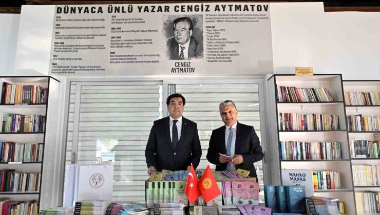 Aytmatov’un eserleri kütüphaneye bağışlandı