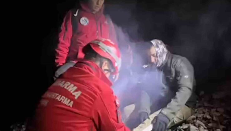 Doğa yürüyüşü sırasında ayağı kırıldı, jandarmanın helikopterli operasyonuyla kurtarıldı