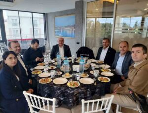 Eğitim Bir Sen Antalya Şubesi’nden Engelliler Günü buluşması