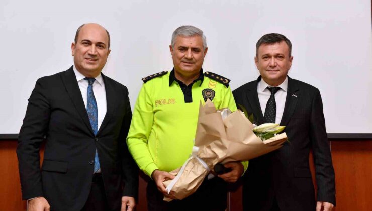 Emekli olan Emniyet Müdür Yardımcısı Garanlı’ya jest