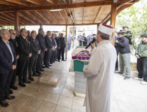 Eski milli boksör Hacı Bayram Birinci, Mersin’de son yolculuğuna uğurlandı