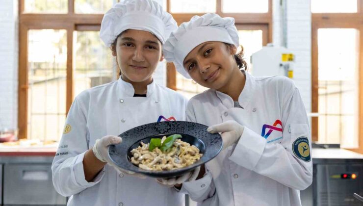 Geleceğin şefleri mutfaktaki hünerlerini sergiledi