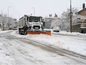 Isparta’da kar yağışı nedeniyle taşımalı eğitime 1 gün ara verildi