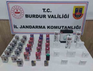 Jandarmanın uyuşturucu ve kaçakçılık operasyonlarında 6 şüpheli tutuklandı
