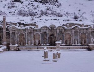 Karlar altında bir masal diyarı Sagalassos