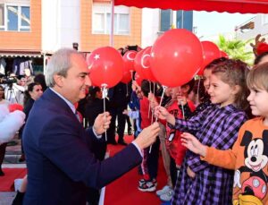 Kepez’den çalışan annelere kreş desteği