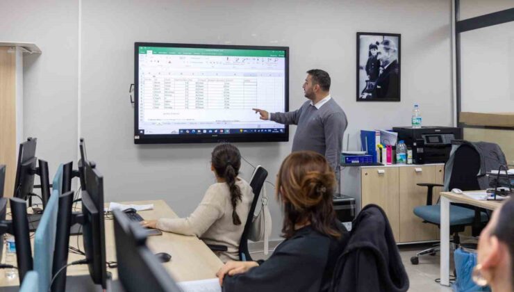 MERCEK Mesleki Eğitim Merkezlerinde ücretsiz bilgisayar kursu veriliyor
