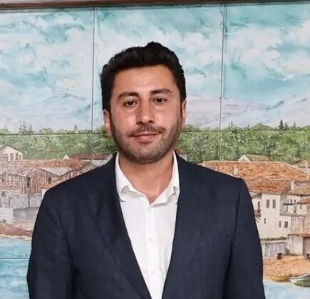 Mersin’de DEM Parti İl Başkanı gözaltına alındı