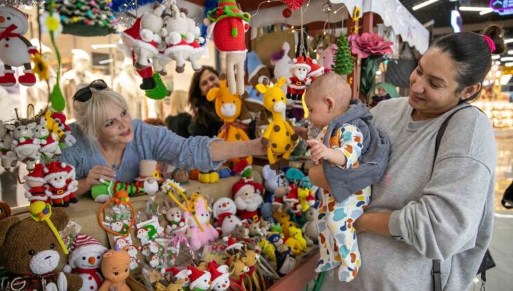 Mersin’de üretici kadın stantları ’yeni yıl’ temasıyla kuruldu