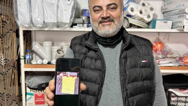Mesai arkadaşıyla birlikte aldığı kararı rektör değişimiyle gerçekleştiren emekli güvenlik, davul zurna çaldırıp lokma dağıttı