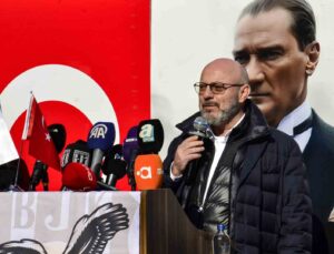 Mete Vardar: “Umut ediyorum Serdar Topraktepe hocamızla Hatayspor maçını kazanırız”