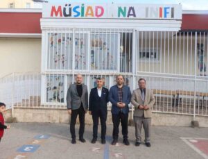 MÜSİAD Antalya Şubesi’nden öğrencilerin eğitimine destek