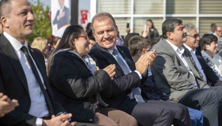 Seçer: “İlklerin belediyesiyiz”