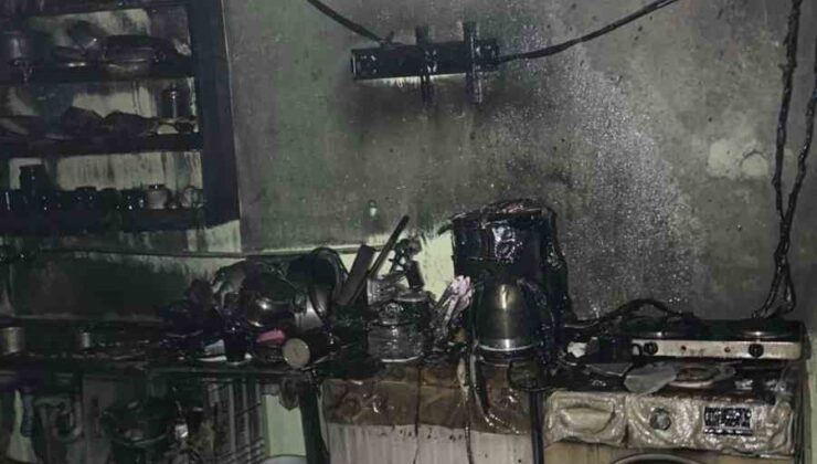 Tarsus’ta narenciye paketleme fabrikasında yangın