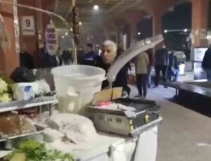 Tezgahına el konulan “Yılancı Osman” ortalığı birbirine kattı