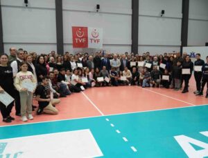 Alanya’da zeybek kurslarının ikinci dönemi başlıyor