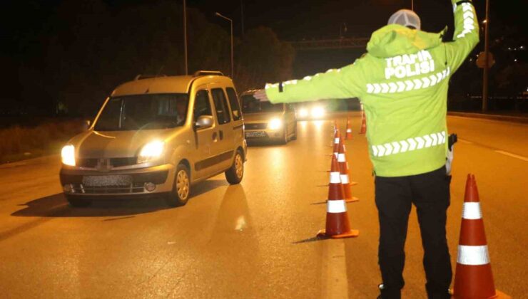 Antalya’da yılbaşı gecesi aranan 101 kişi yakalandı