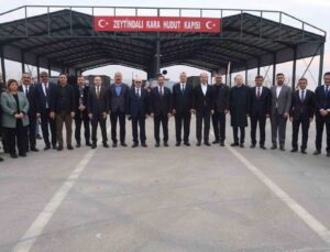 Bakan Bolat: “Orta Doğu ve Körfez’in ticarette lojistik merkezi Hatay olacak”