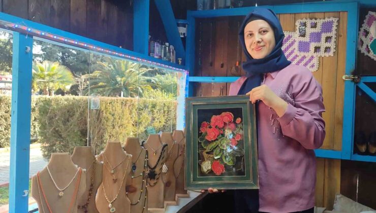 Depremden sonra kursa gitti, kendi işini kurdu