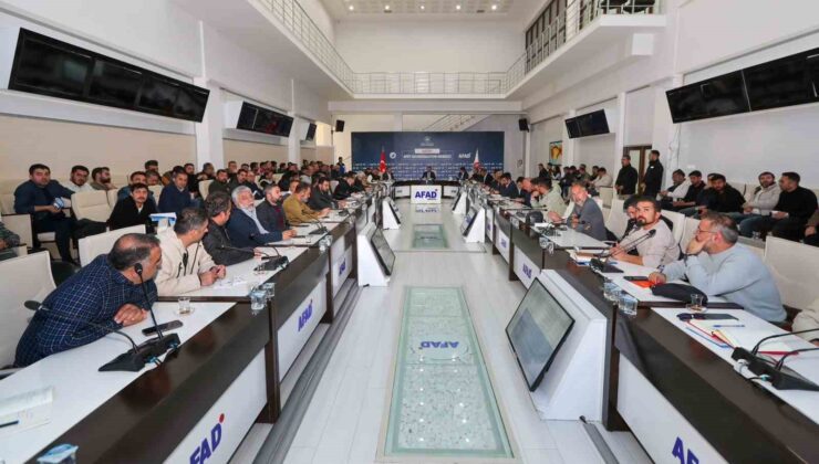 Hatay’da yürütülen konut çalışmaları değerlendirildi