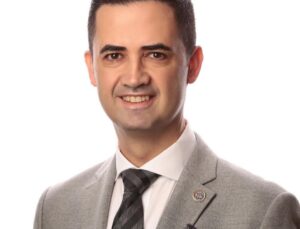 Isparta Gelendost Belediye Başkanı Mustafa Özmen İYİ Parti’den istifa etti