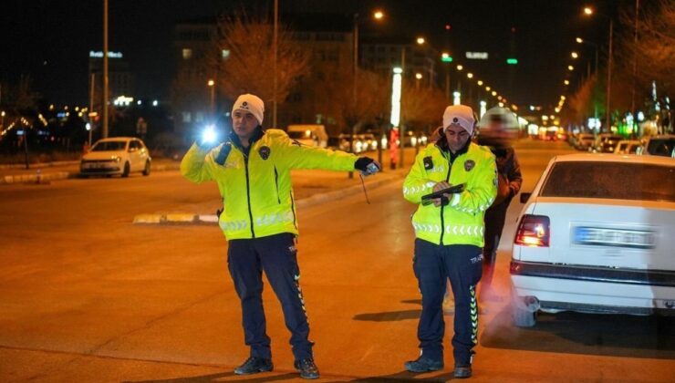 Isparta’da 20 günde 21 bin 703 sürücüye cezai işlem: 568 araç trafikten men edildi