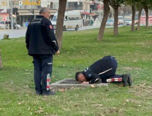 ‘Kanalizasyonda çocuk var’ ihbarı polis, itfaiye ve sağlık ekiplerini alarma geçirdi