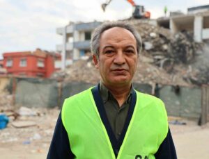 Kentsel ve yerinde dönüşüm 100. Yıl Mahallesi’nde vatandaşlara anlatıldı