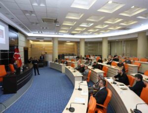Kepez’de İSG eğitimleri 2024 yılında kaza riskini azalttı