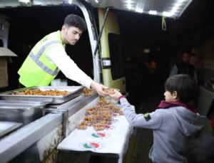 Kepez’den 5 bin kişiye kandil ikramı