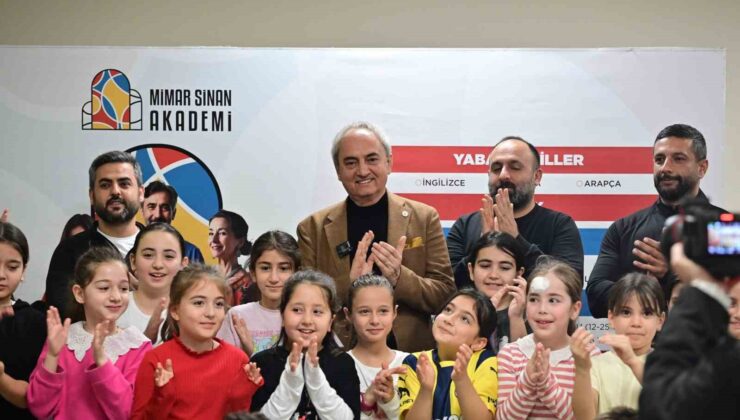 Kepez’den Mimar Sinan Akademi’ye renkli açılış