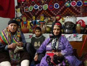 Köyün kültür elçileri Koçak çifti, Yörük mirasını yaşatıyor