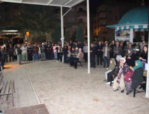 Kumluca’da 60 umre yolcusu dualarla uğurlandı