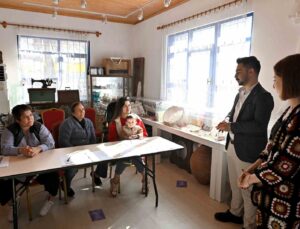 Muratpaşa’dan geleceğin anne babalarına ’Ebeveyn Atölyesi’