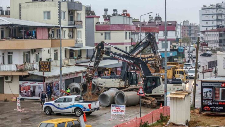 Şelale Mahallesi’nde drenaj hattı yenilendi