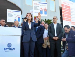 Seyhan Belediye Başkanı Tekin: “Birleşmiş Milletler paketlerini seçim yardımı olarak dağıttılar”