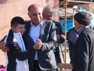 Temizlik işçileri ışıl ışıl bir Yumurtalık için özveriyle çalışıyor