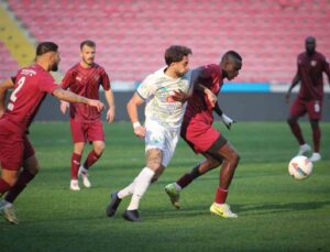 Trendyol Süper Lig: Atakaş Hatayspor: 1 – Çaykur Rizespor: 1 (İlk yarı)